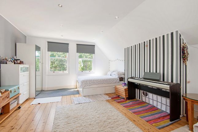 387A, Finchley Road, London photo 3