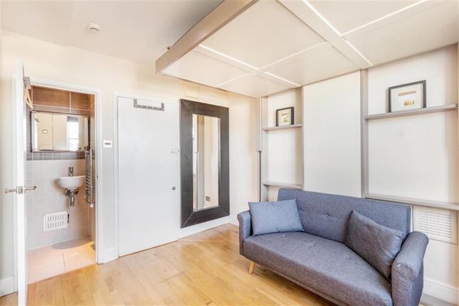 43, Flat 41, Clanricarde Gardens, London photo 2