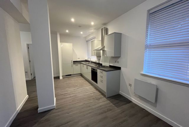 Flat to rent in Lynch Wood, Peterborough