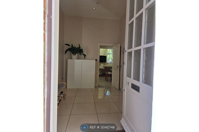 Harston Drive, Enfield photo 3