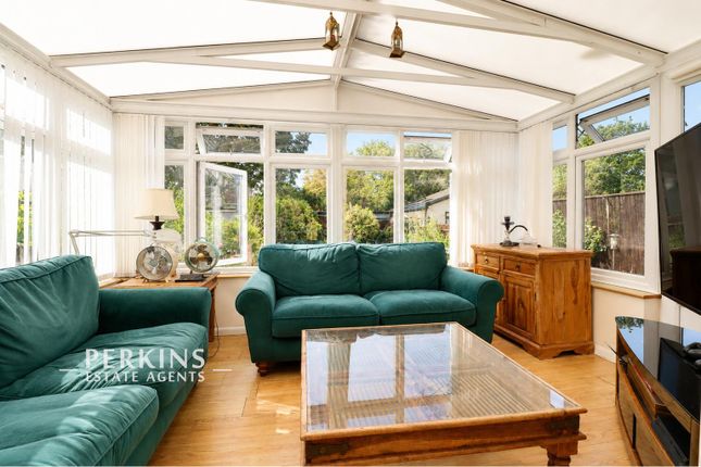 125, Ravenor Park Road, Greenford photo 4