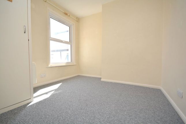 Florence Court, Cornwall Gardens, Cliftonville photo 5