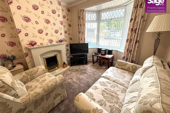 13, Coed Y Gric Road, Pontypool photo 3