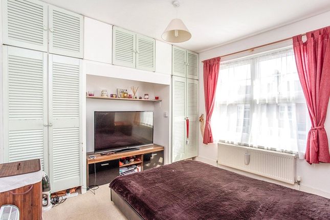 11, Nevill Grove, Watford photo 5