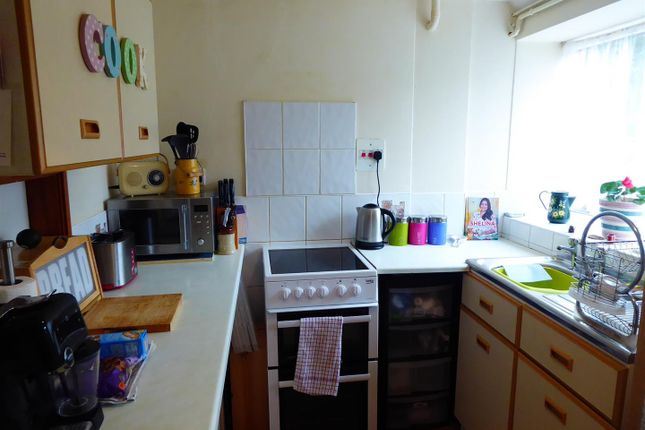 34, Parsonage Street, Dursley photo 3