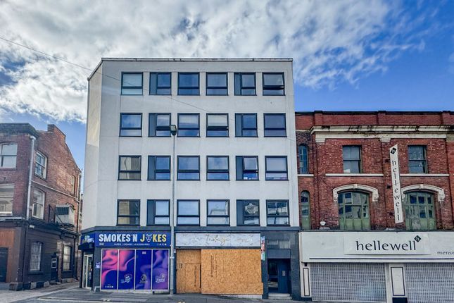 Studio flat on Flat 12, 5 , Lune Street, Preston, £45,000