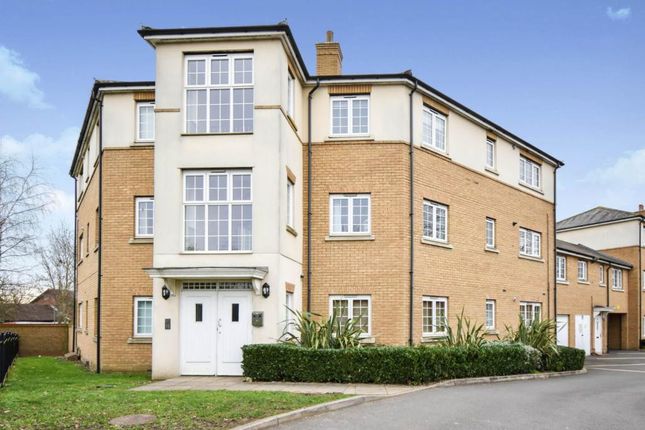 Flat for sale in Chelmer Road, Chelmsford, Essex