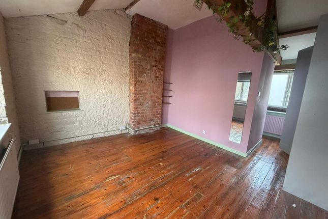 102a, Queen Street, Leeds photo 4