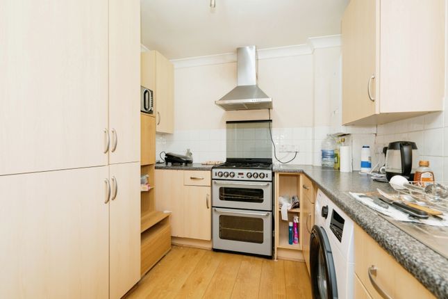 Flat for sale in Cadge Road, Norwich, Norfolk