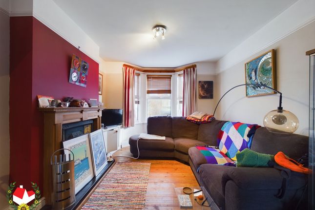 56 Calton Road, Gloucester photo 2