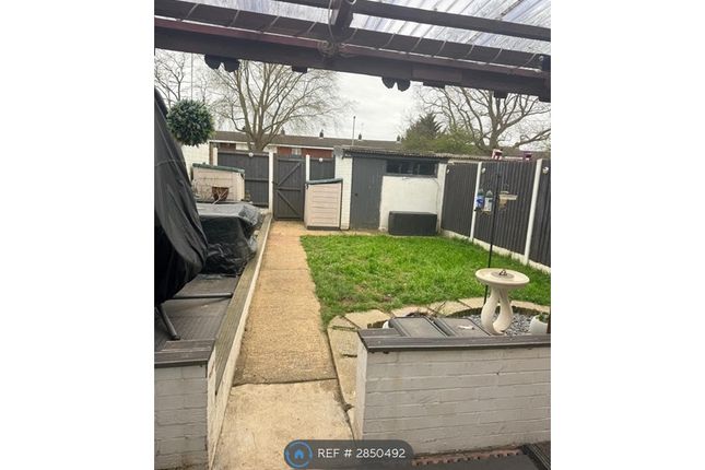 Ballards Walk, Basildon photo 4