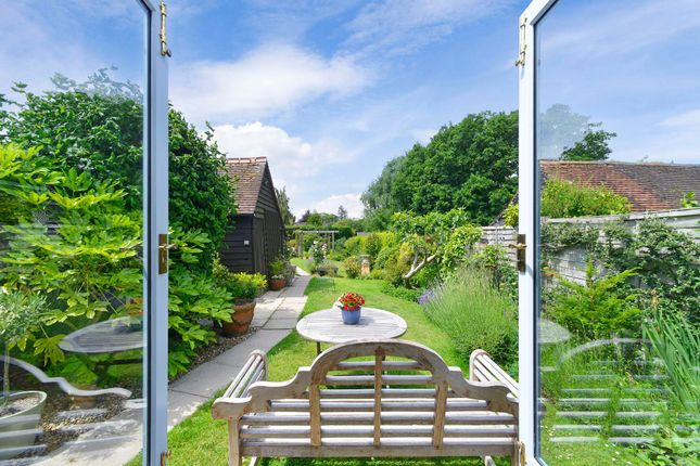 2 Hazelbank Cottages The Street, Cranleigh photo 4