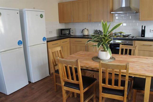 5 bed Advert 210a North Sherwood Street, Nottingham photo 2