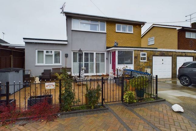 Thumbnail Link-detached house for sale in Zealand Drive, Canvey Island