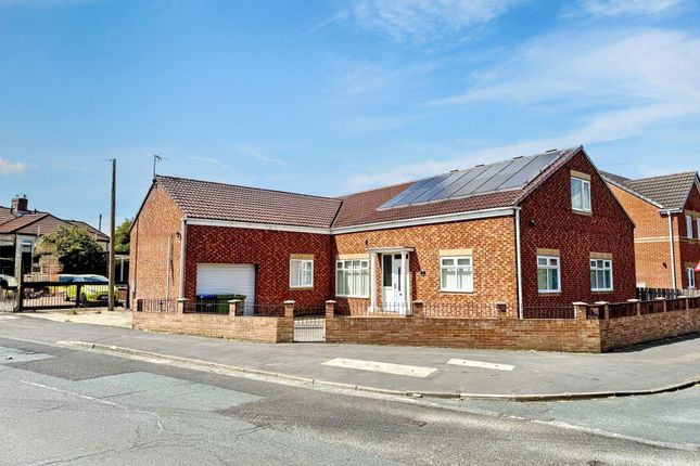 4-bed house on Park Lane Stores, 7 Park Lane, Seaham, £180,000