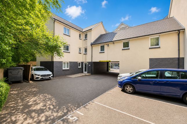 10, Phoebe Road, Swansea photo 2