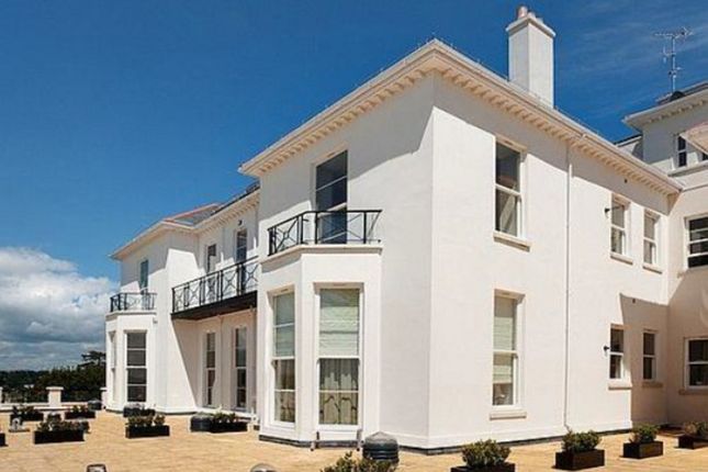 Flat for sale in Cary Road, Torquay