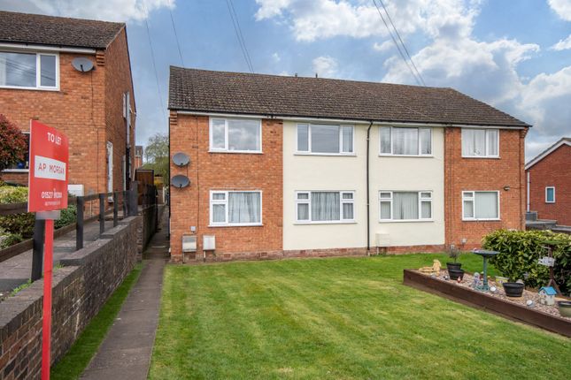 Thumbnail Flat to rent in Millfield Road, Bromsgrove, Worcestershire