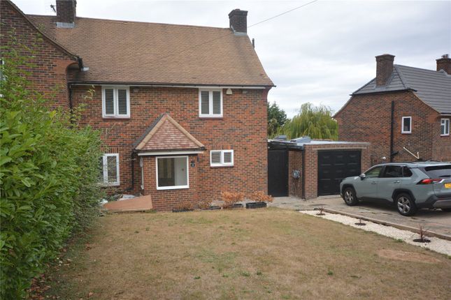 3-bed semi-detached on 28, Downland Way, Surrey, £2,850/mo
