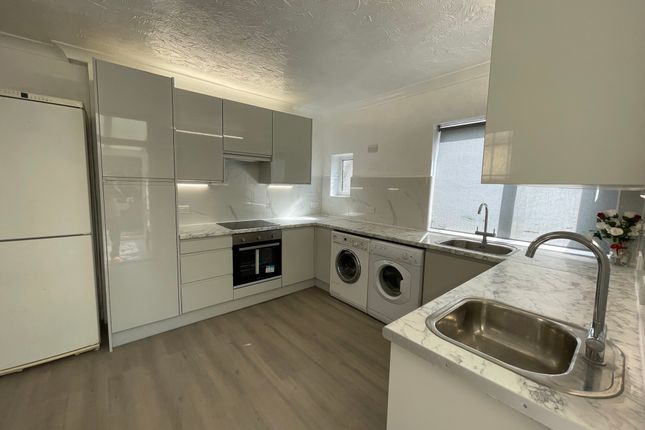 251, Westbourne Grove, Westcliff-on-Sea photo 5