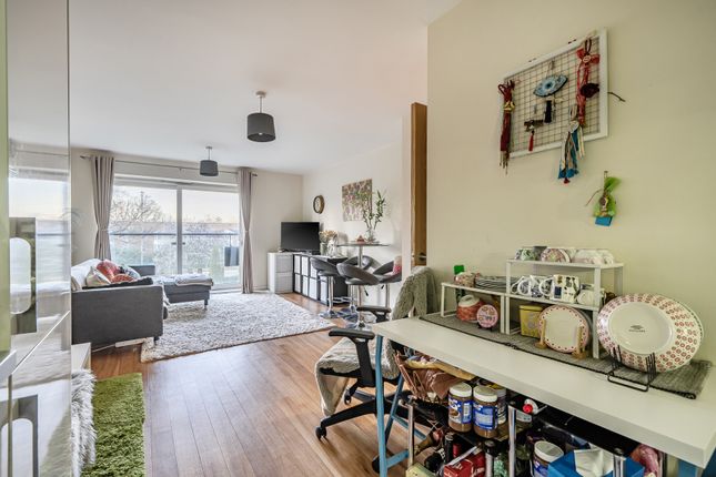 Flat 20, Priory Point, 36, Southcote Lane, Berkshire photo 4