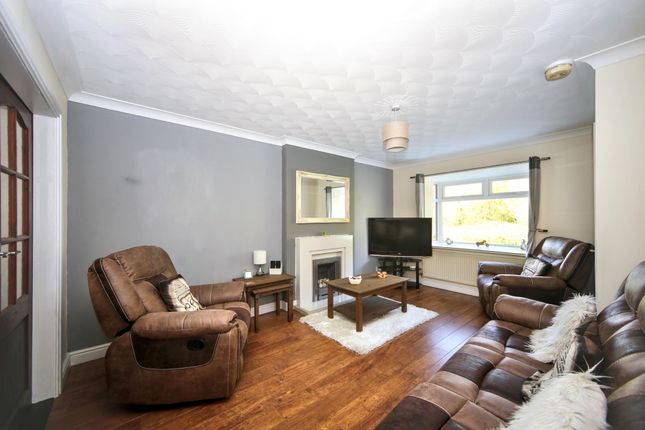 8 Abbey Court, Wigan photo 2