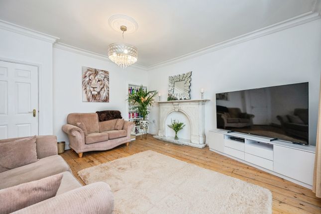 Flat 5, 21, Waterloo Road, Merseyside photo 4