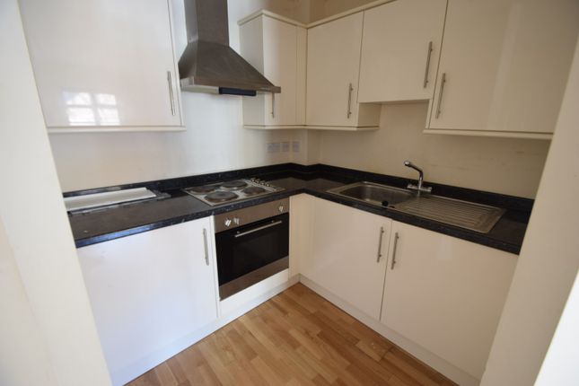 Flat 4, 12 Gordon Street, Bedfordshire photo 4