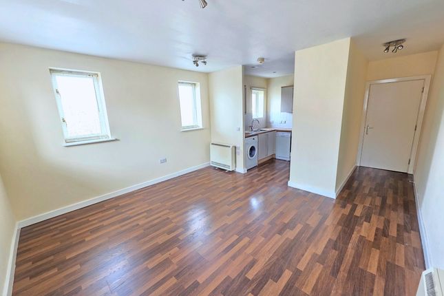 60, Mere Court, Pine Street, Aylesbury photo 2