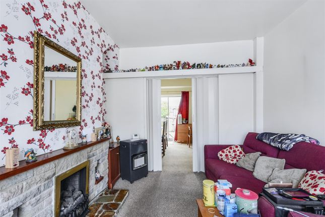 29, Barrydale Avenue, Nottingham photo 3