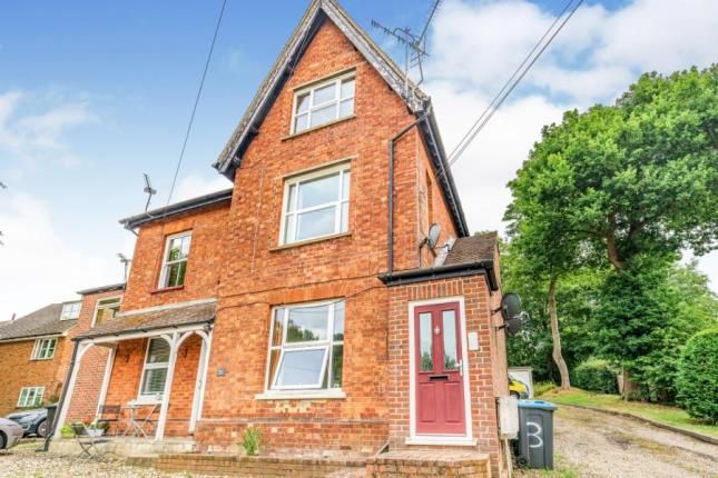 1 bed flat for sale in Mid Street, South Nutfield, Redhill, Surrey RH1 ...