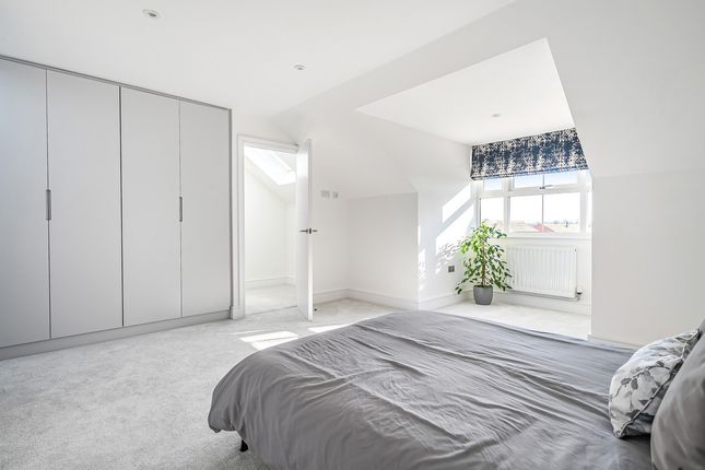 4, Rosecroft Close, Bovingdon photo 3