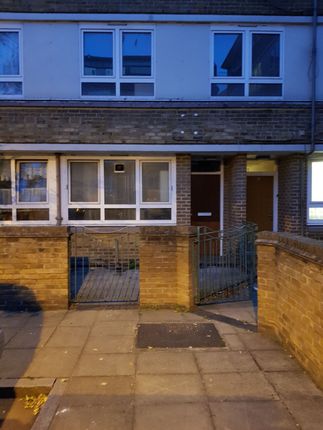 Thumbnail Maisonette to rent in Blackthorne Court Catot Street, Peckham