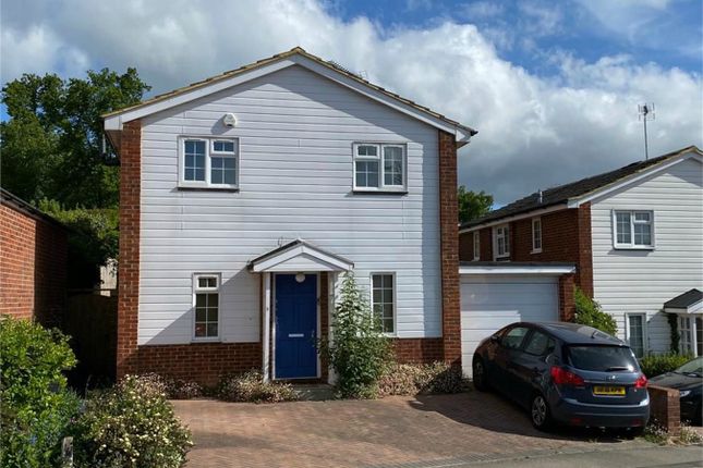 Thumbnail Detached house to rent in Milton Close, Henley-On-Thames
