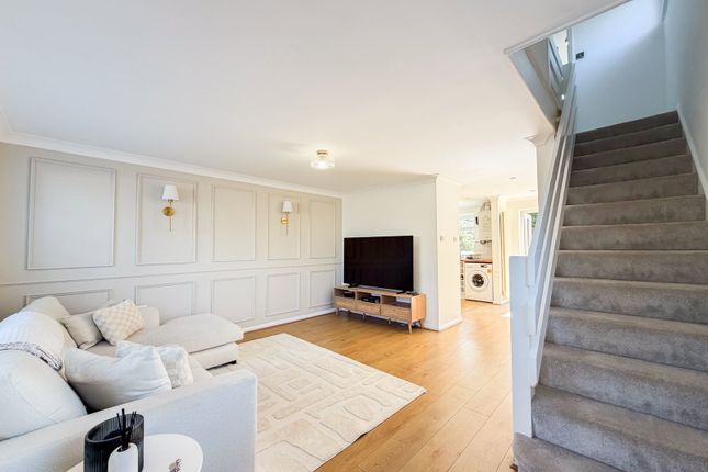 52, Crusader Road, Southampton photo 4