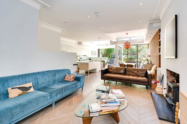 63, Windermere Avenue, London photo 3