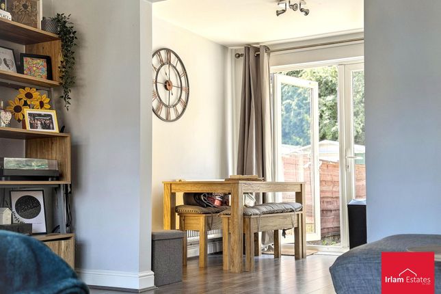 46 Brackley Avenue, Manchester photo 3