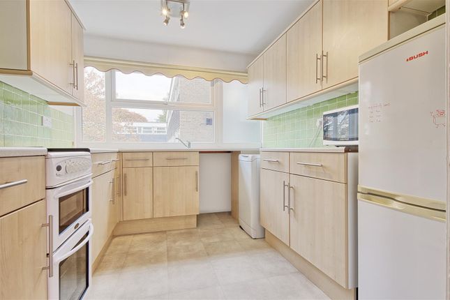 Flat 11, Highsett, Cambridge photo 3