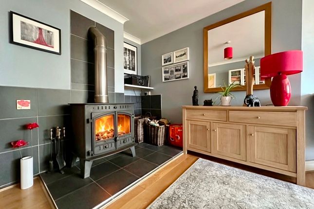 38 Homeway, Romford photo 2