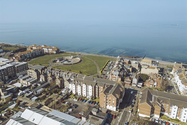 1 Bedroom Apartment For Sale In Margate By Guildcr