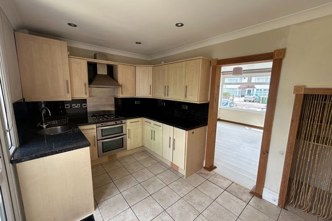 156, Ramillies Road, Sidcup photo 4