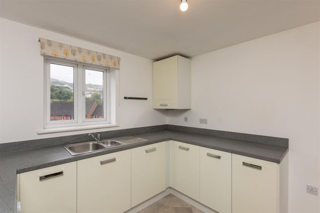 90, New Cut Road, Swansea photo 4