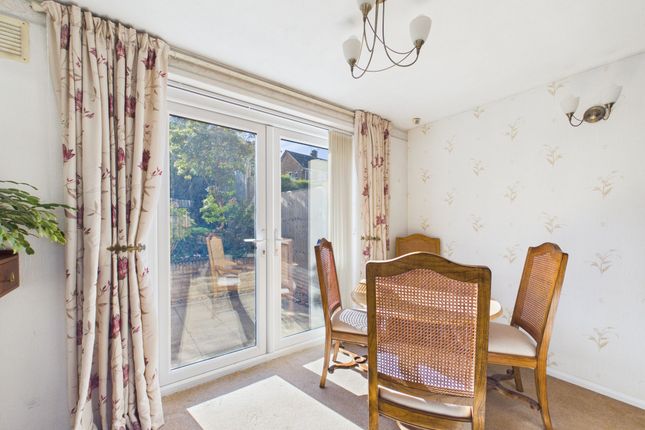10 Fairlight Way, Nottingham photo 3