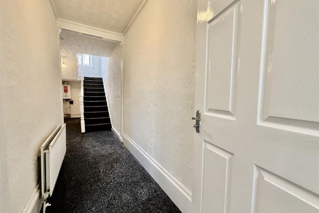 4, Woodbine Terrace, Gateshead photo 5