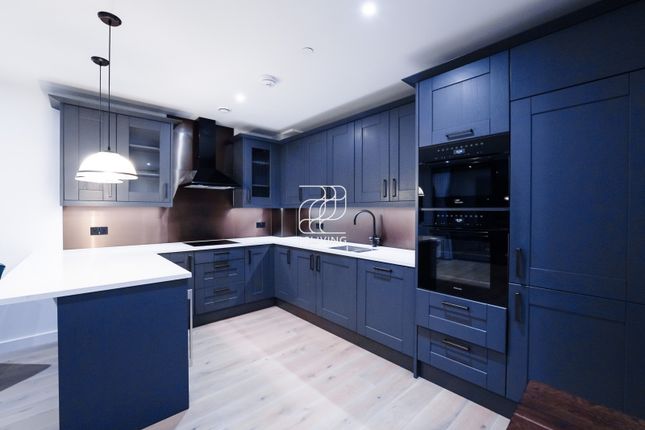 3 bed flat to rent