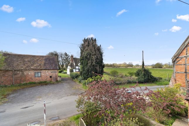 Baughton Court Cottage,3, Upton Upon Severn photo 2