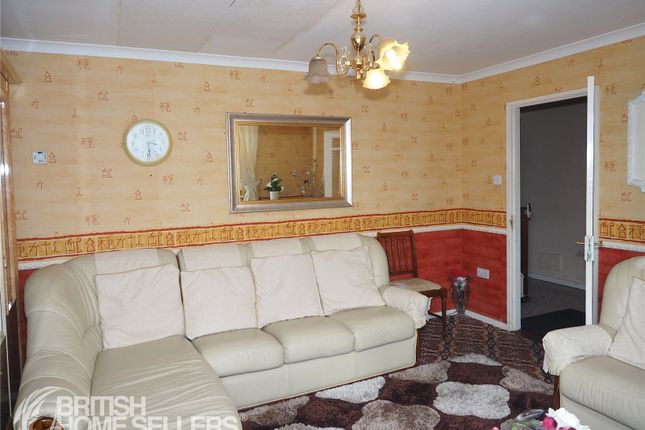123, Manningford Road, West Midlands photo 4