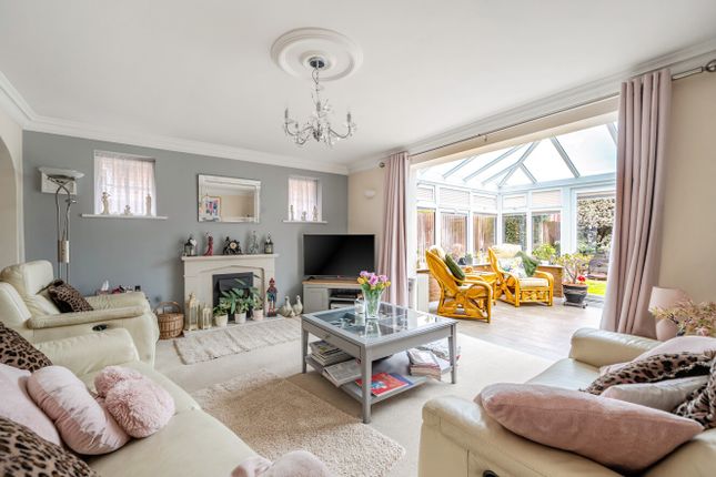 4, Foxdale Drive, Littlehampton photo 2