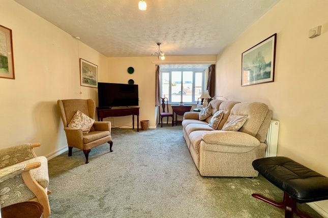 41 Premier Court, Grantham photo 2