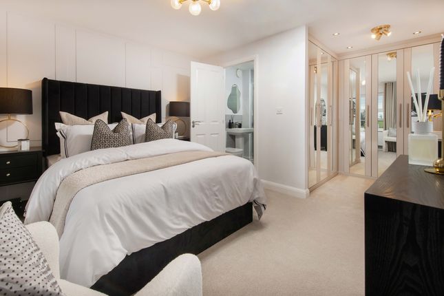 Main Bedroom With Dressing Area
